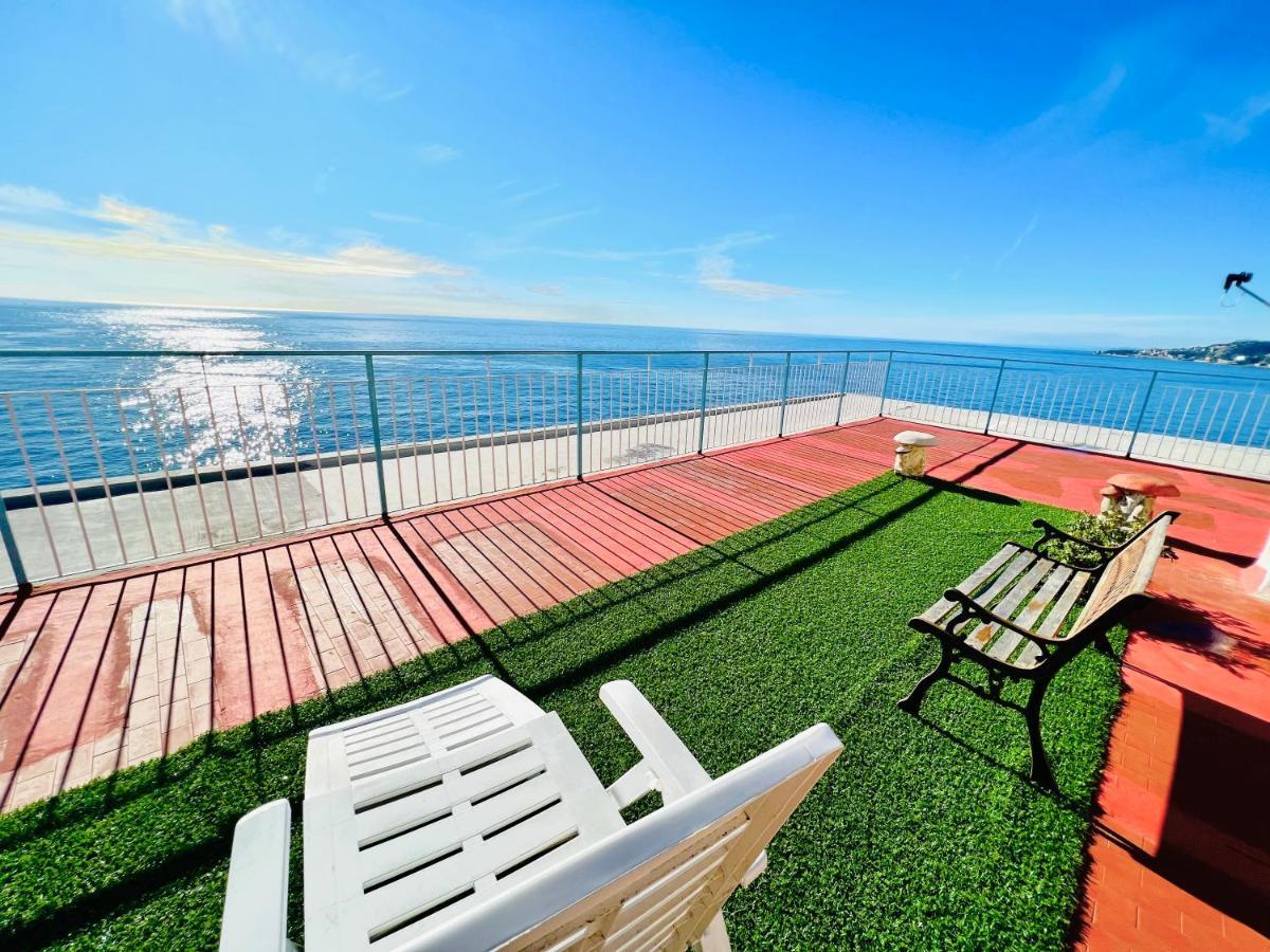 Suite Sunset 18 - Fronte Mare Σαν Ρέμο Εξωτερικό φωτογραφία